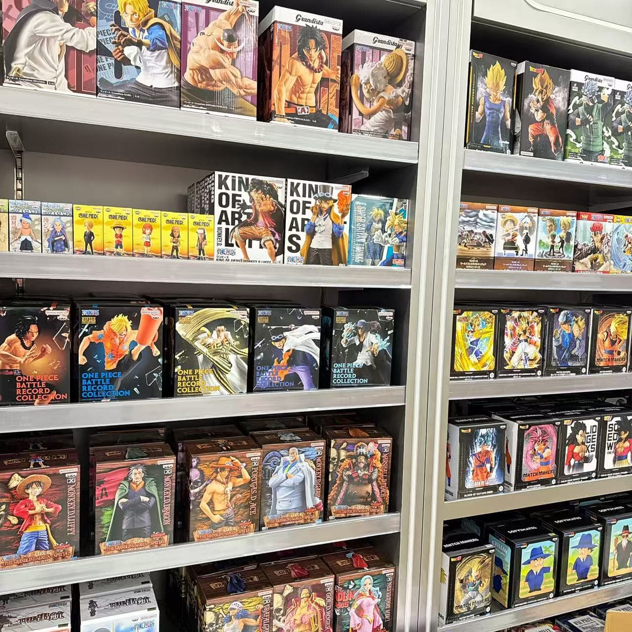 Toys & Collectibles category